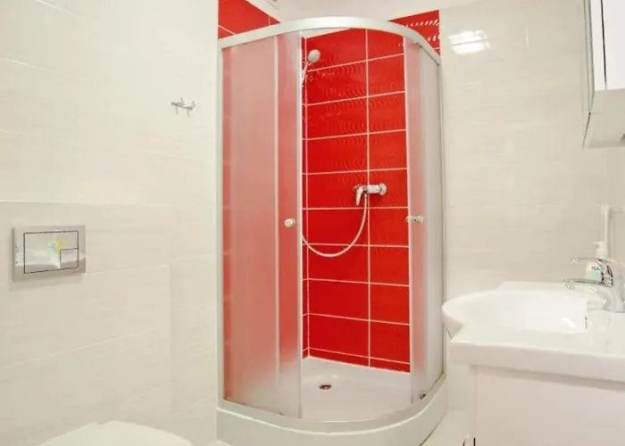 Grey W Spokojnej Okolicy Apartment